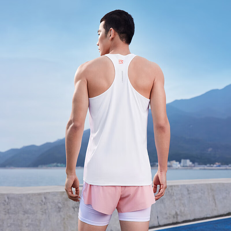 Gilet sportivo da uomo a 361 g - Running Gear Vest recensione e prezzo